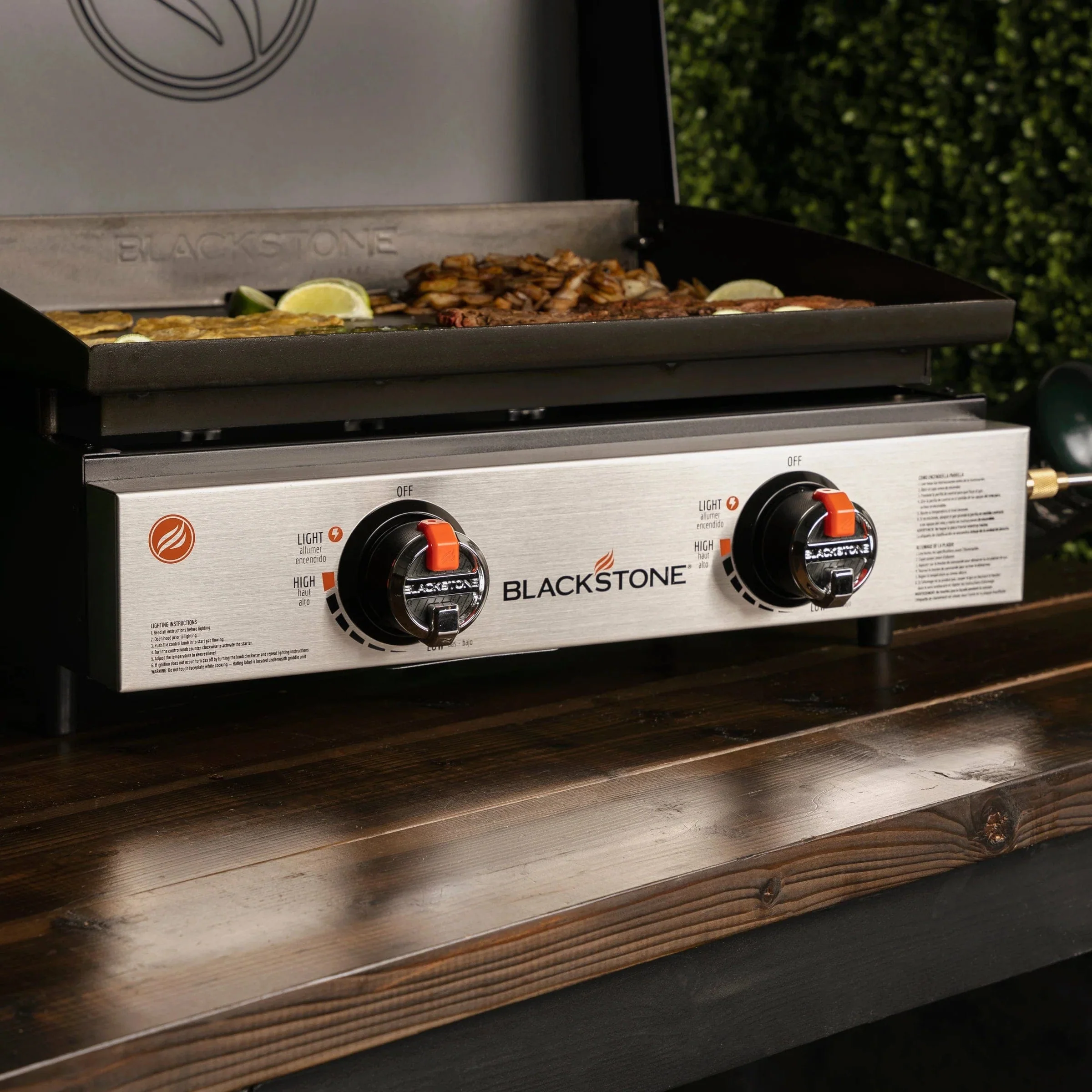 Blackstone 22" Tabletop Griddle (with Hood) - Image 4