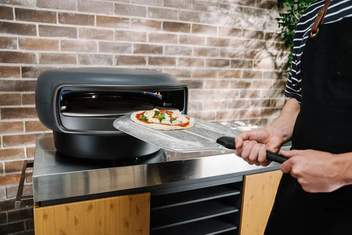 Everdure KILN R Series 2-Burner Gas Pizza Oven (Graphite) - Image 8