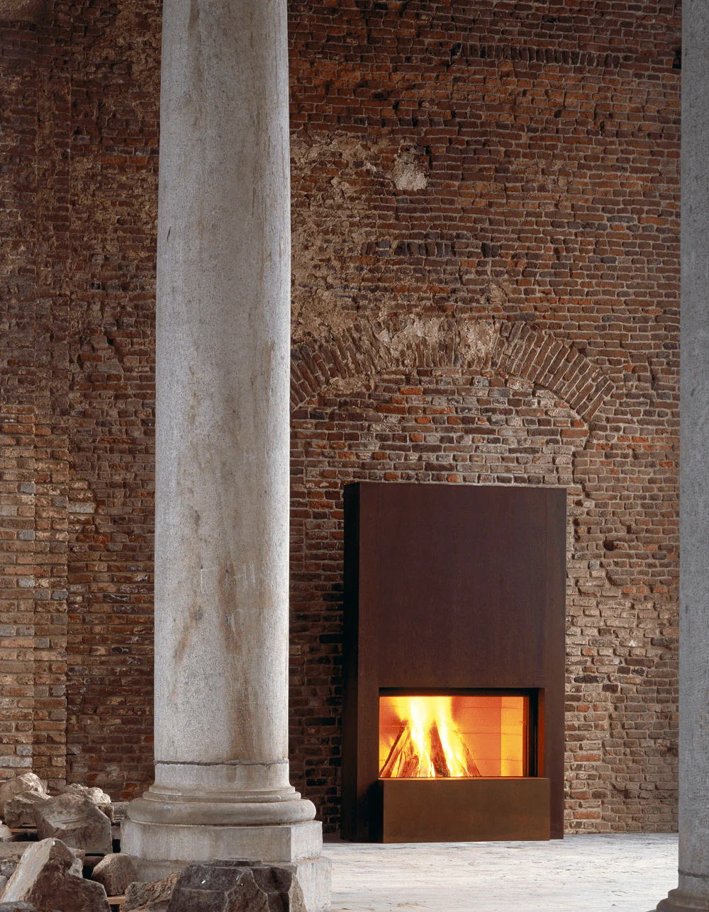 Stûv 21 Wood Burning Fireplace (21.2-125) - Image 12