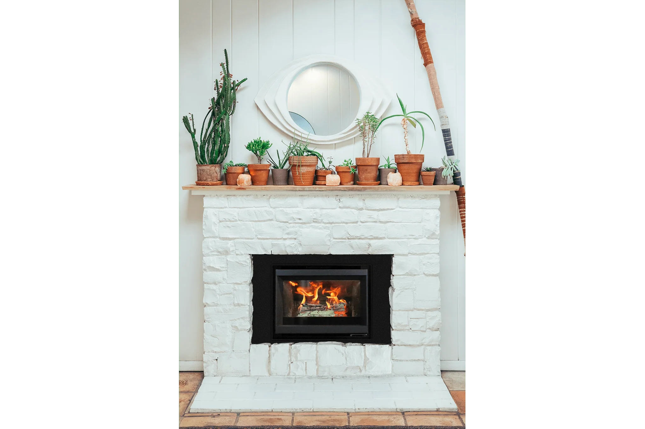 Stûv 6-in Wood-Burning Insert (66 x 50) - Image 2