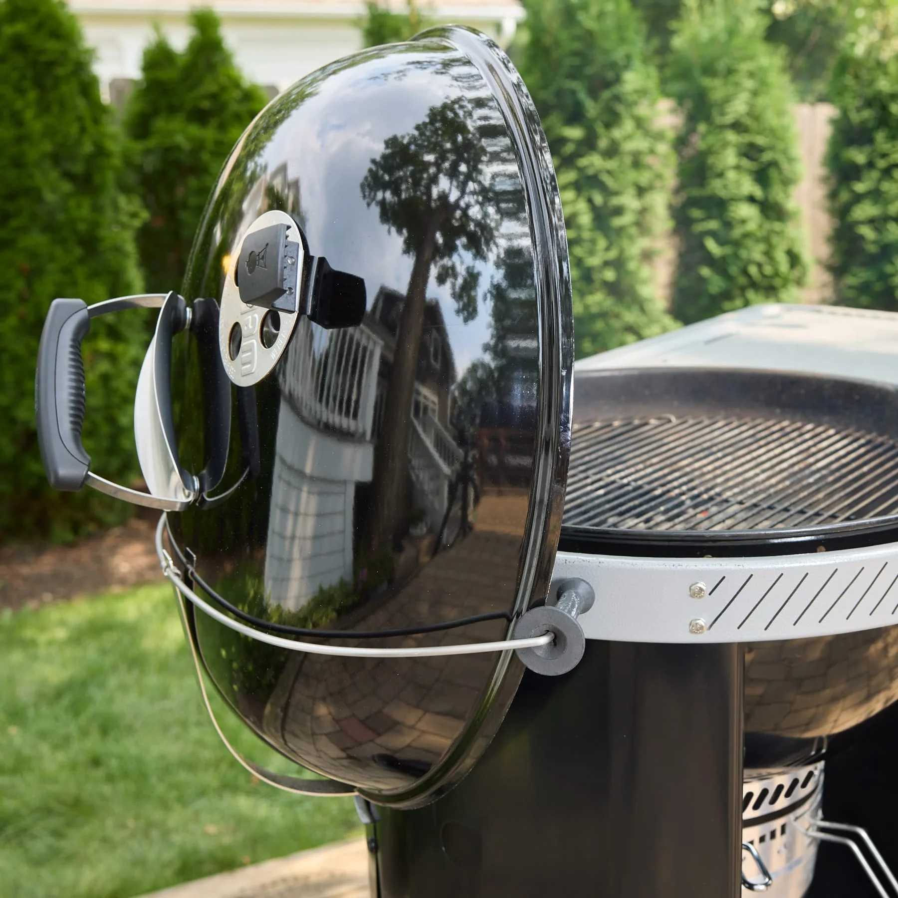 Weber Performer 22" Charcoal Grill - Image 4