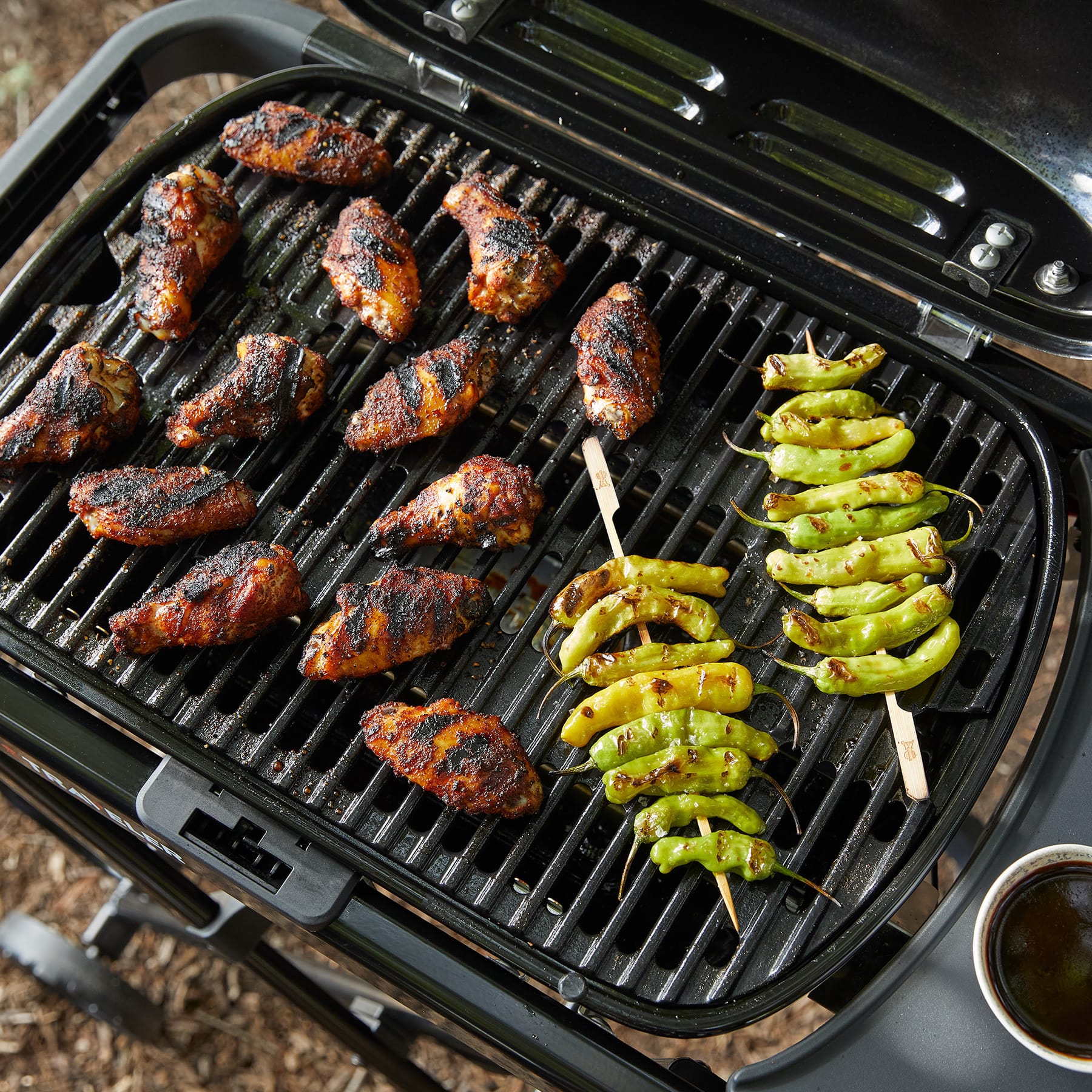Weber Traveler Compact Portable Gas Grill - Image 5