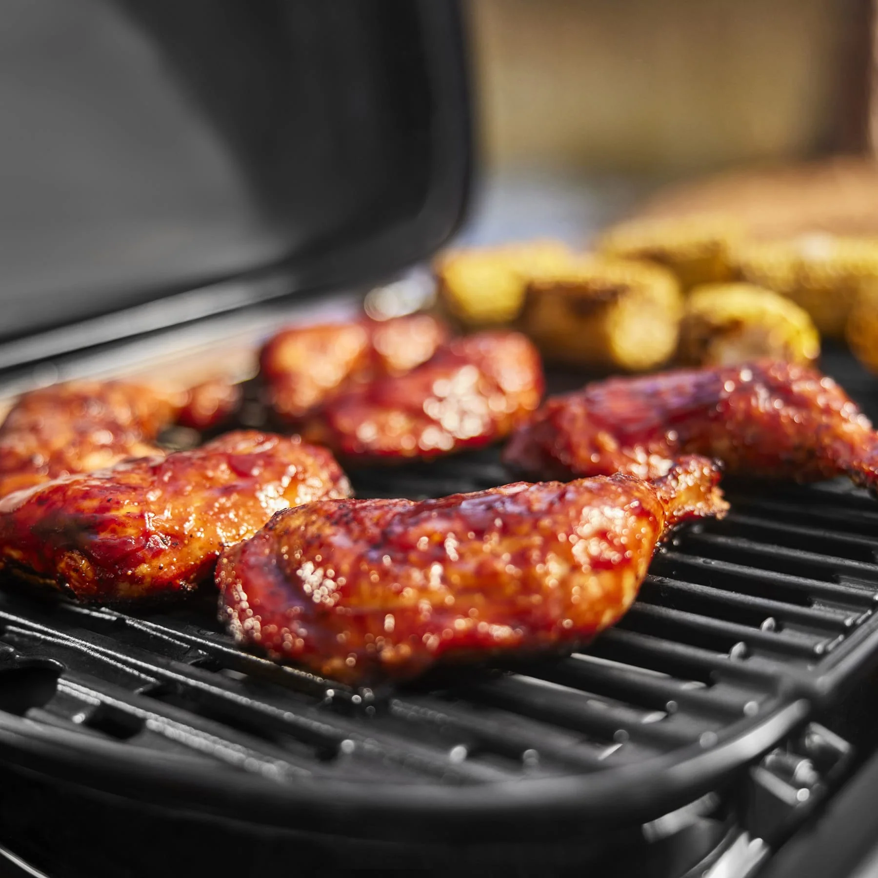 Weber Traveler Compact Portable Gas Grill - Image 7