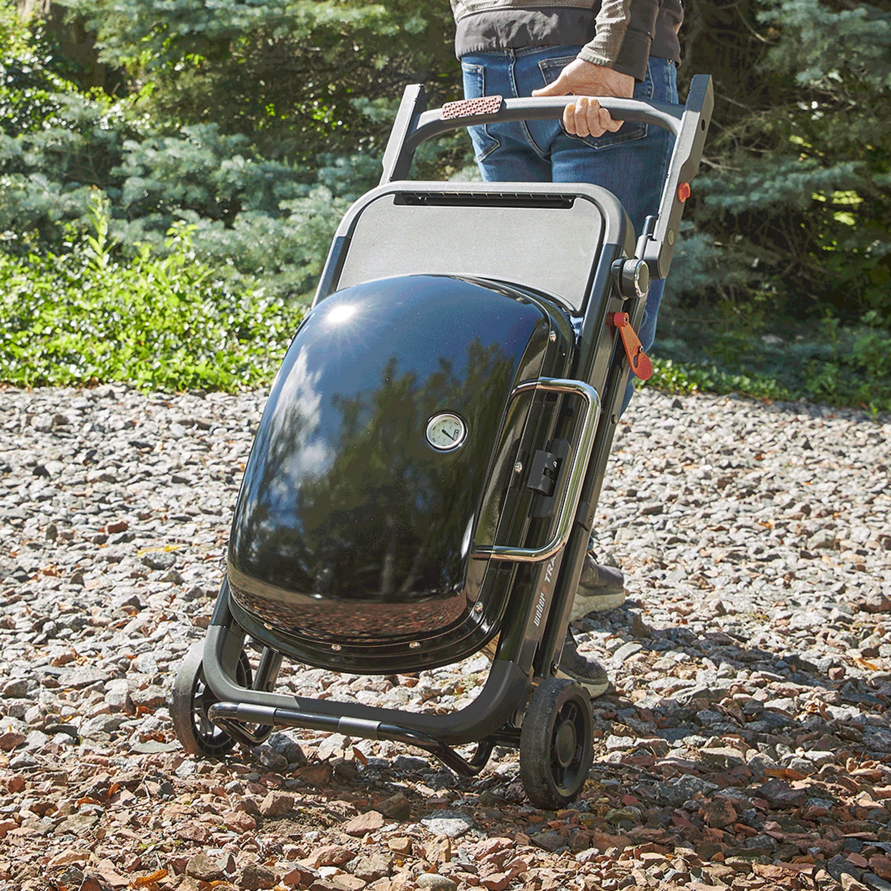 Weber Traveler Portable Gas Grill - Image 3